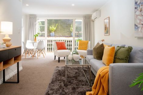 Photo of property in 12b Glenmore Street, Thorndon, Wellington, 6011