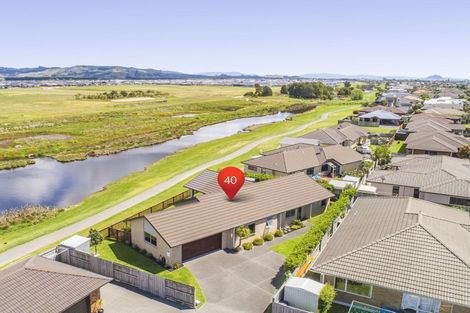 Photo of property in 40 Gibson Place, Papamoa Beach, Papamoa, 3118