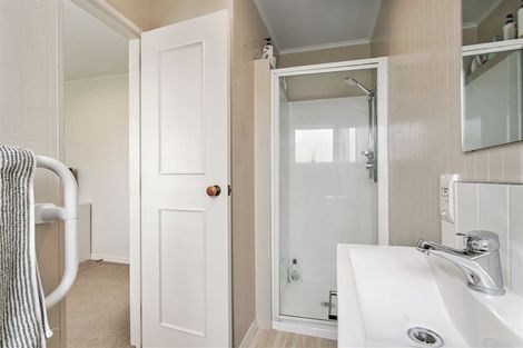 Photo of property in 4 Lady Polson Lane, Cashmere, Christchurch, 8022