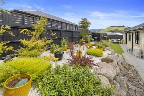 Photo of property in 9 Manatu Close, Whangamata, 3691