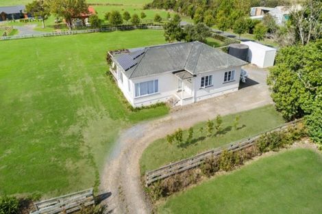 Photo of property in 212 Monument Road, Clevedon, Papakura, 2582