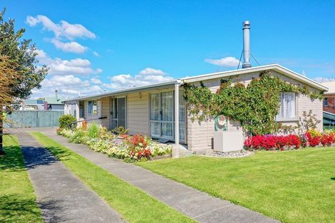 Photo of property in 71 Pohutu Street, Whakatane, 3120