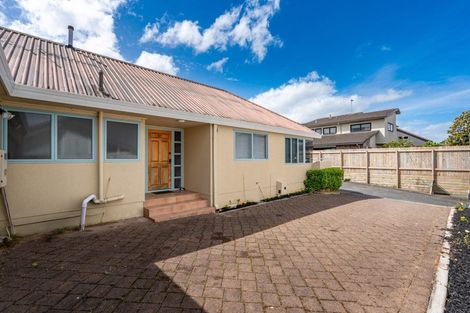Photo of property in 10a Ashley Street, St Andrews, Hamilton, 3200