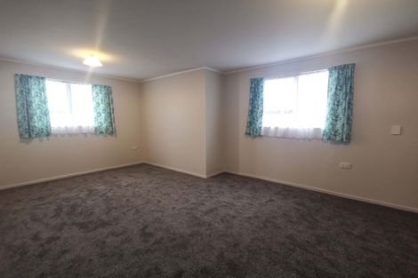 Photo of property in 145 Arran Road, Browns Bay, Auckland, 0630