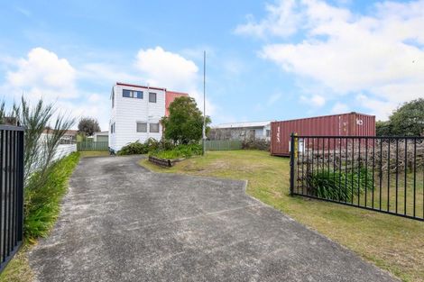 Photo of property in 111 Weka Street, Whangamata, 3620