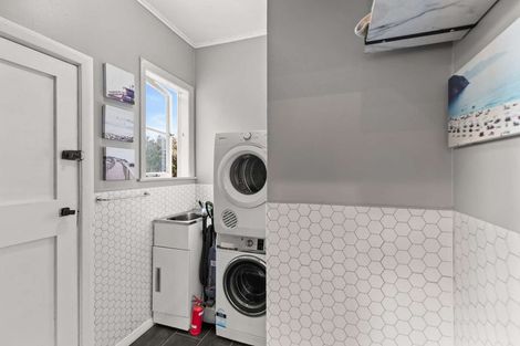 Photo of property in 110 Gonville Avenue, Gonville, Whanganui, 4501