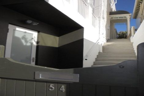 Photo of property in 54 Porritt Avenue, Mount Victoria, Wellington, 6011