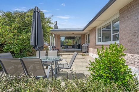 Photo of property in 19 Devon Street, Stoke, Nelson, 7011