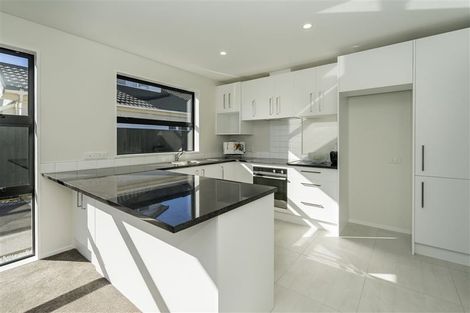 Photo of property in 65b Aorangi Road, Bryndwr, Christchurch, 8053