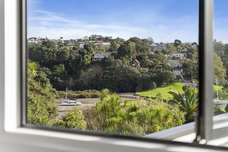 Photo of property in 58 Clarence Road, Northcote Point, Auckland, 0627