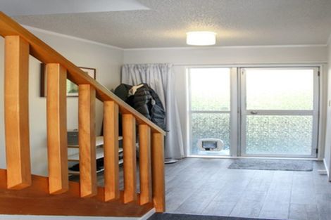 Photo of property in 8/2 Burdendale Grove, Churton Park, Wellington, 6037