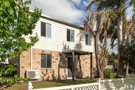 Photo of property in 14a Robinson Street, Katikati, 3129