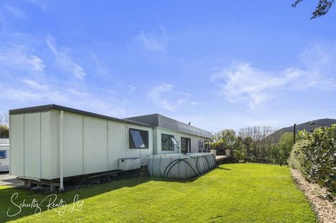 Photo of property in 316 Mountain Road, Maungaturoto, 0587