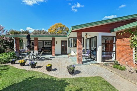 Photo of property in 9 Matthews Place, Taradale, Napier, 4112