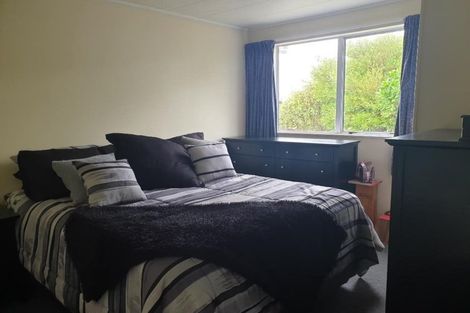 Photo of property in 21a Omapere Street, Whitby, Porirua, 5024