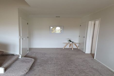 Photo of property in 17 Ferntree Terrace, West Harbour, Auckland, 0618