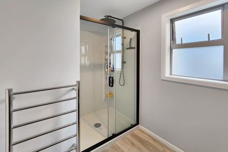 Photo of property in 5/6 Peel Place, Wainuiomata, Lower Hutt, 5014