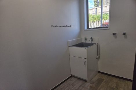 Photo of property in 24 Lagoon Place, Poike, Tauranga, 3112