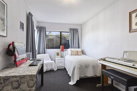 Photo of property in 4/24 Acheron Road, Paremata, Porirua, 5026