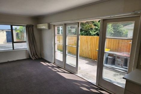 Photo of property in 112 Hansons Lane, Upper Riccarton, Christchurch, 8041