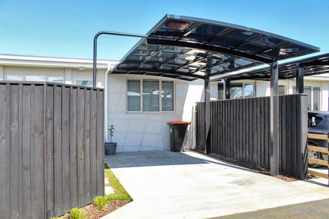 Photo of property in 122d Heretaunga Street, Palmerston North, 4414