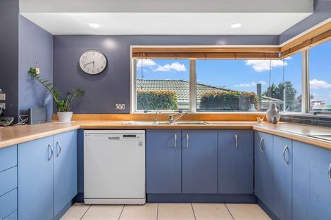 Photo of property in 22 Waitoa Street, Waiuku, 2123