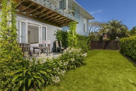 Photo of property in 1/7 Macky Avenue, Devonport, Auckland, 0624