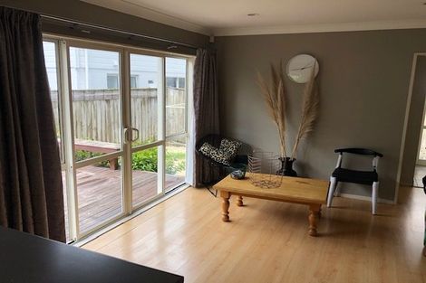 Photo of property in 170a Nile Road, Forrest Hill, Auckland, 0620