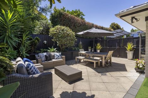 Photo of property in 16a Huapai Street, Onehunga, Auckland, 1061