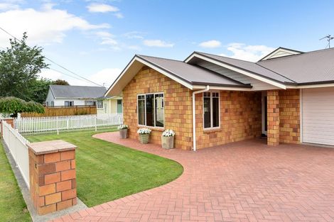 Photo of property in 23 Vogel Street, Cambridge, 3434