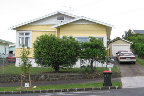Photo of property in 17 Sackville Street, Grey Lynn, Auckland, 1021