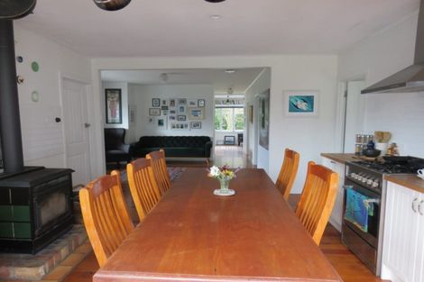 Photo of property in 28 Waimate North Road, Kerikeri, 0293