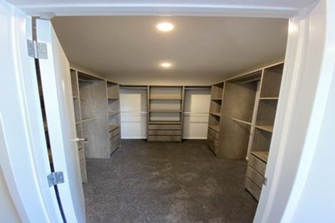 Photo of property in 5 Bendridge Street, Flat Bush, Auckland, 2019