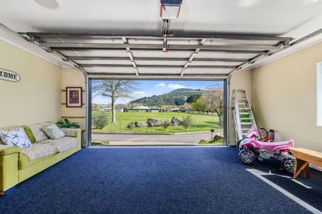 Photo of property in 56a Aquarius Drive, Kawaha Point, Rotorua, 3010