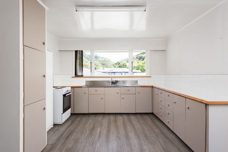 Photo of property in 51 Wairau Road, Picton, 7220