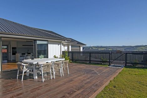 Photo of property in 58 Katania Heights, Brightwater, 7022