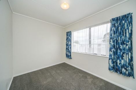 Photo of property in 99 Hillcrest Drive, Kelvin Grove, Palmerston North, 4414