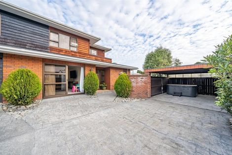 Photo of property in 5 California Drive, Totara Park, Upper Hutt, 5018