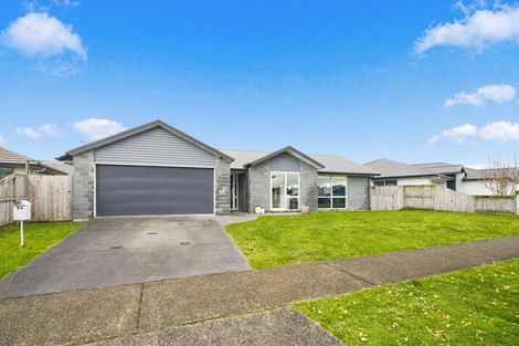 Photo of property in 96 Penetaka Heights, Pyes Pa, Tauranga, 3112