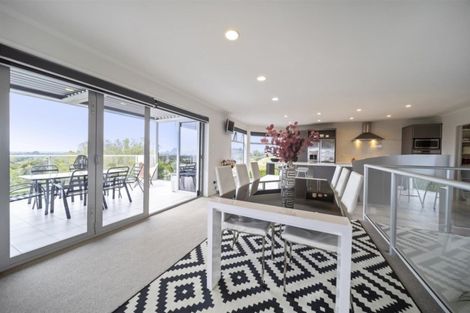 Photo of property in 58b Veale Road, Frankleigh Park, New Plymouth, 4371