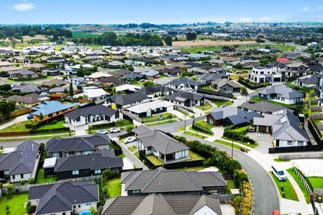 Photo of property in 18 Drower Glen, Flagstaff, Hamilton, 3210