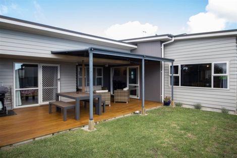Photo of property in 6 Omega Place, Coastlands, Whakatane, 3120