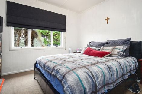 Photo of property in 1 Collingwood Road, Waiuku, 2123