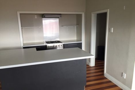 Photo of property in 58 Middleton Road, Kew, Dunedin, 9012