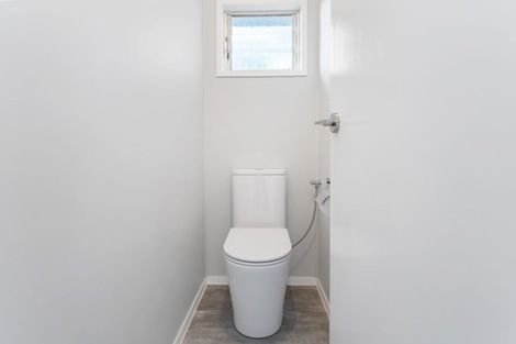 Photo of property in 191 Rangatira Road, Beach Haven, Auckland, 0626