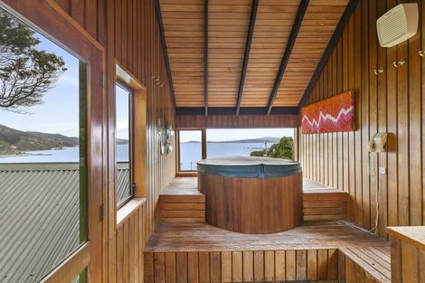 Photo of property in 125c Marine Drive, Sorrento Bay, Lower Hutt, 5013