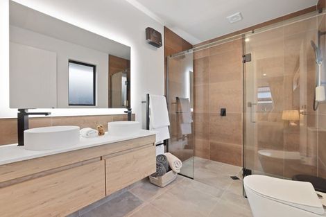 Photo of property in 24 Irvines Track, Halswell, Christchurch, 8025