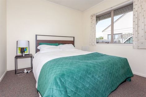 Photo of property in 15 Cholmondeley Crescent, Whitianga, 3510