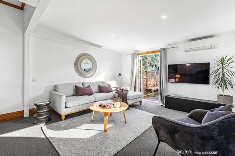 Photo of property in 94 Rintoul Street, Newtown, Wellington, 6021