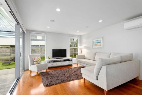 Photo of property in 35 Tuna Place, Omaha, 0986